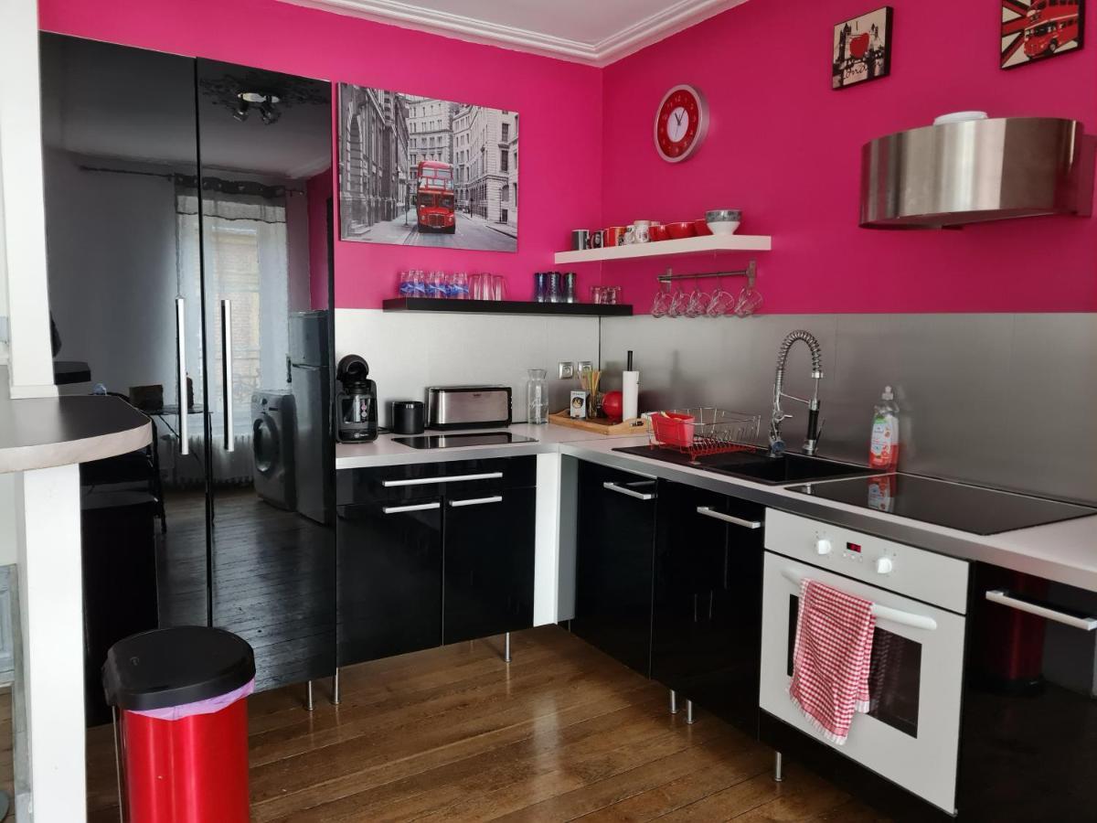 Le Baron Apartment Charleville-Mézières Екстериор снимка